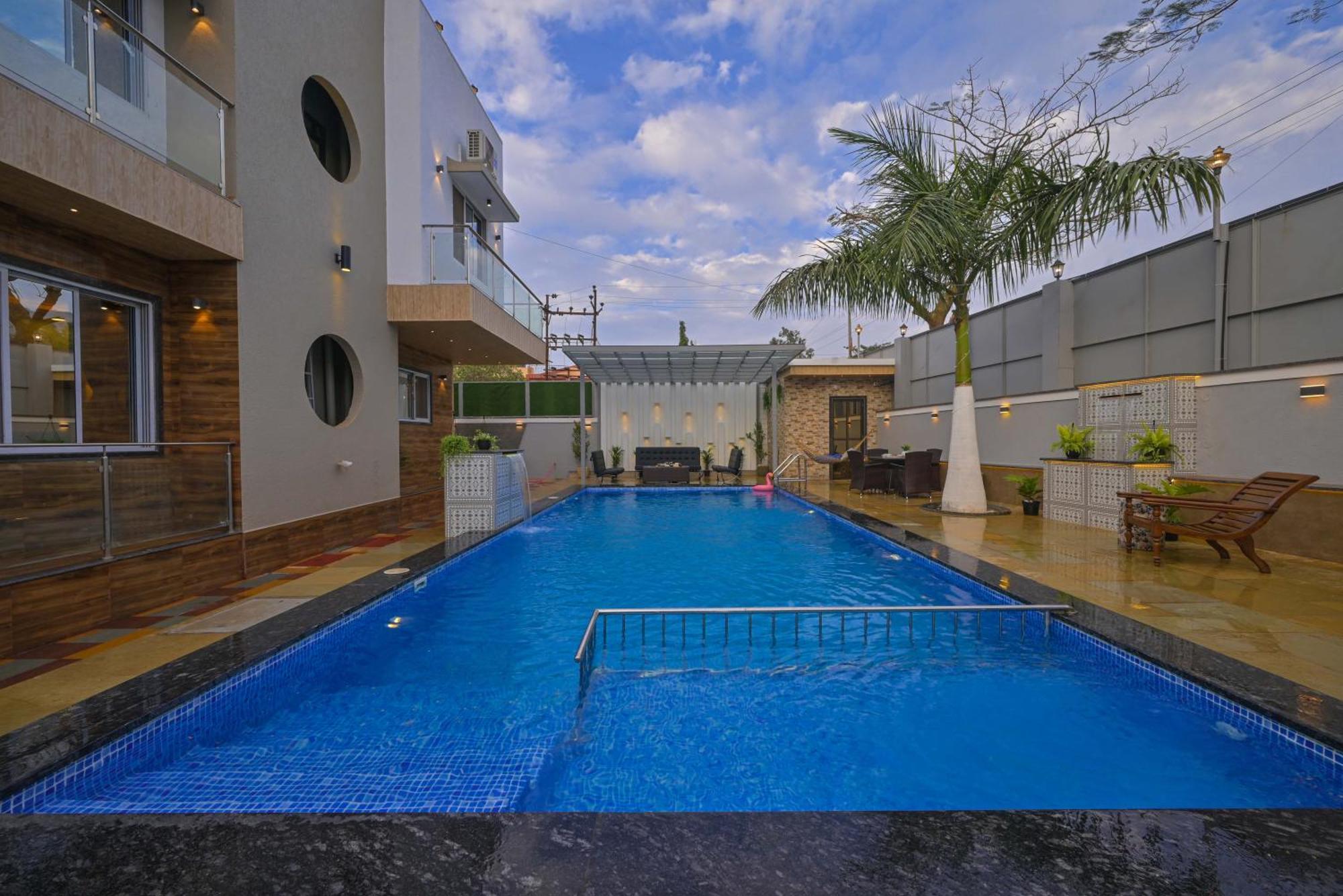 Azure Retreat Villa By Tropicana Stays Lonavala Kültér fotó